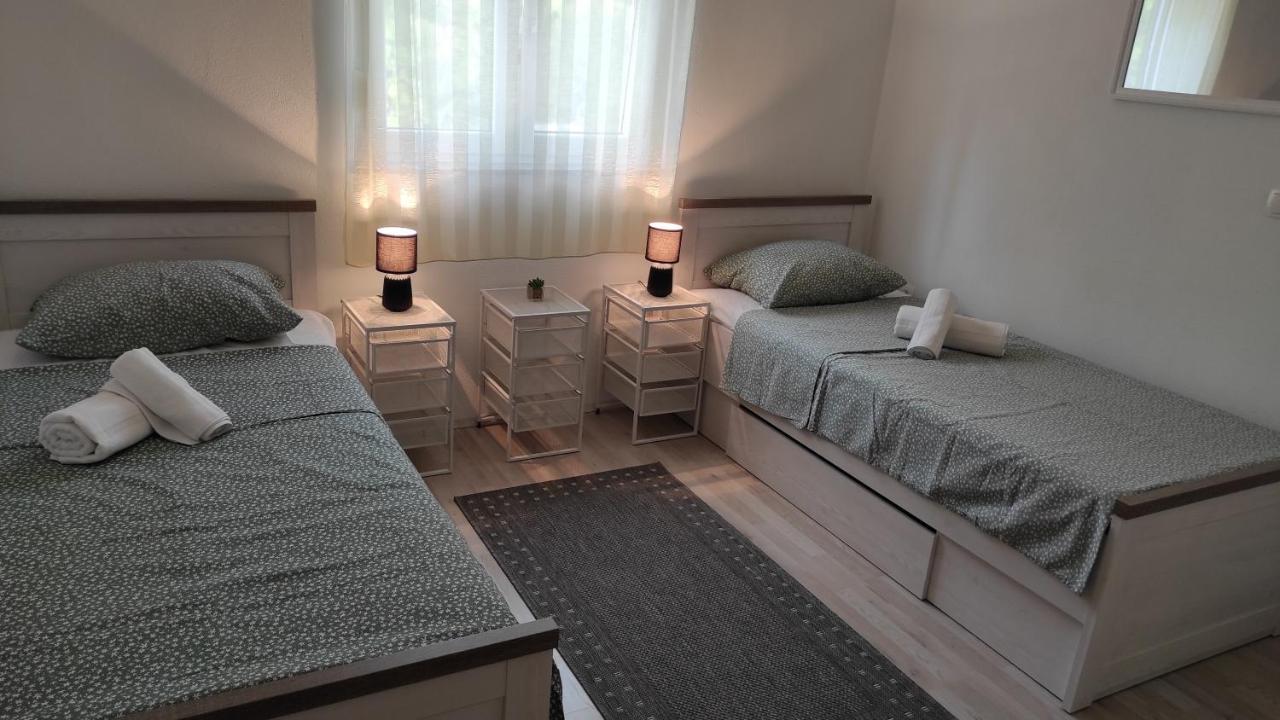 Vila Kuca Za Odmor Bebic, Kremena Klek Exteriér fotografie