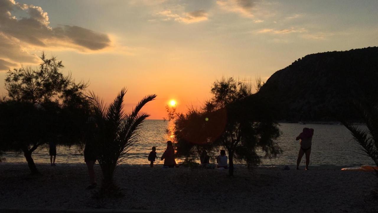 Vila Kuca Za Odmor Bebic, Kremena Klek Exteriér fotografie
